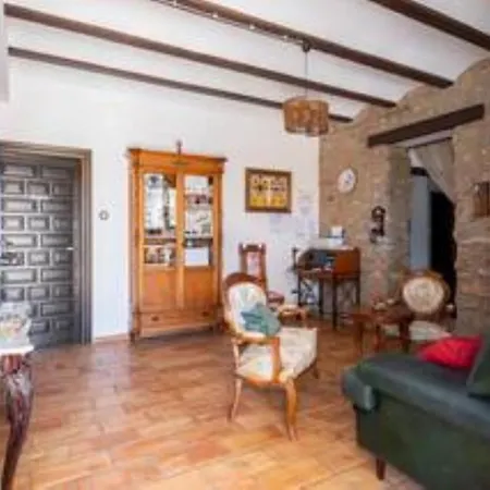 Country house La Iaia Merce L'Aldea