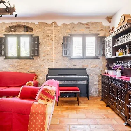 La Iaia Merce Country house L'Aldea